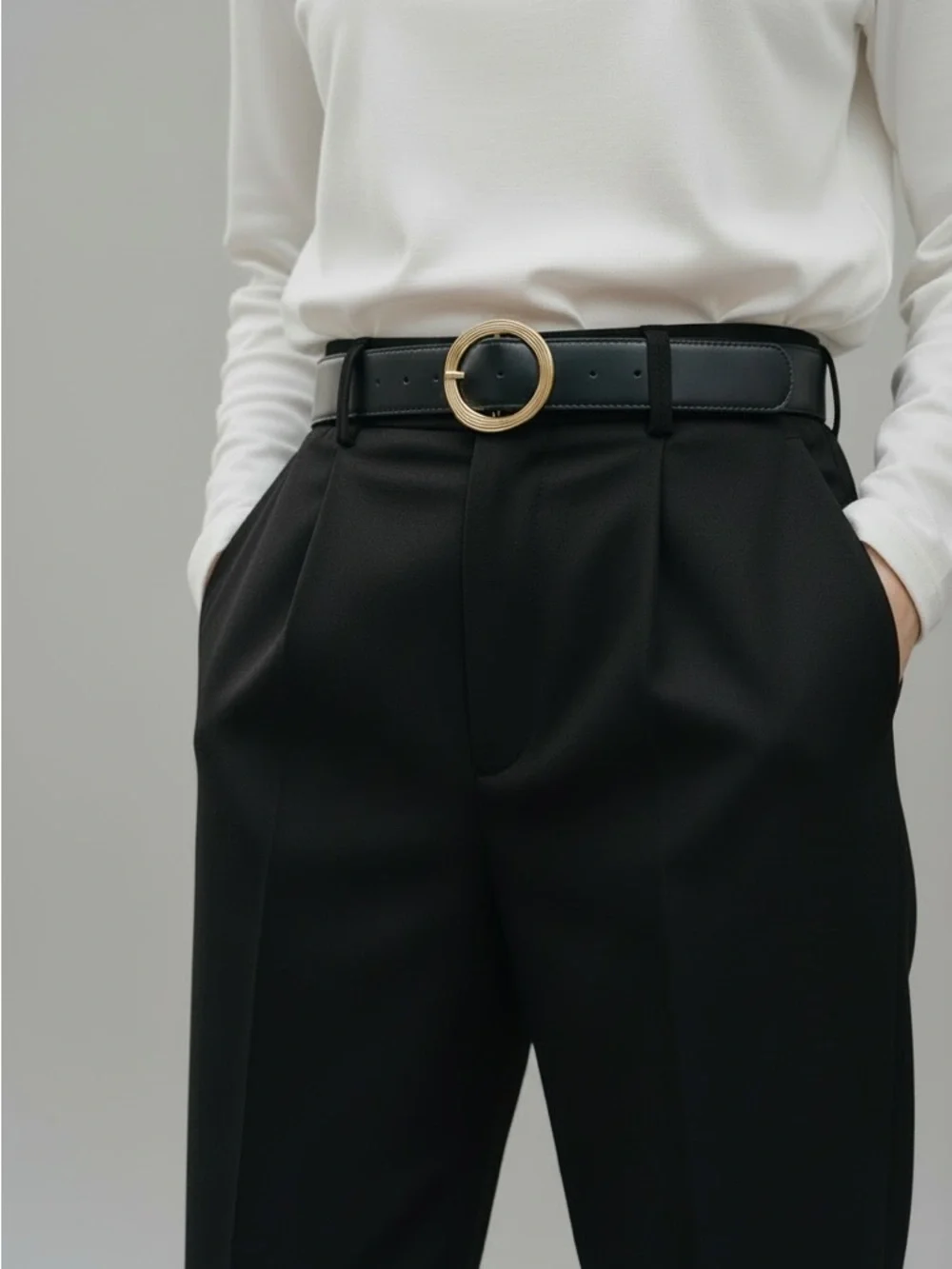 Zara Round Textured Buckle Belt in Black